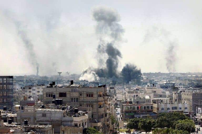 The Bombing of Rafah - Image of smoke plumes, resulting from one of many bombs dropped on Rafah, Gaza, during the war operations of 1-4 August, 2014 (Forensic Architecture)
