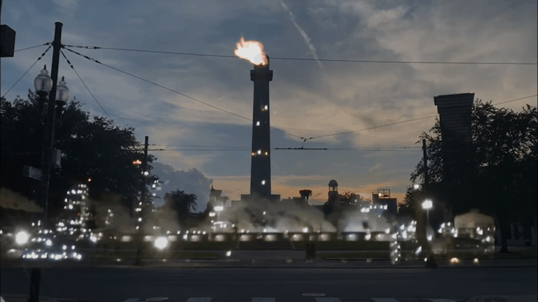 Monument – Flare - Footage of an industrial flare in Death Alley, filmed by RISE St. James, is superimposed over a monument of Robert E. Lee in New Orleans, Louisiana. (Forensic Architecture)