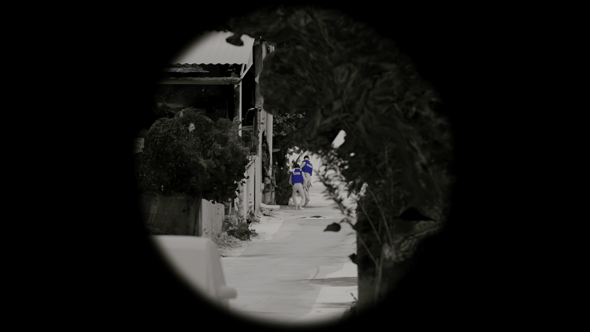 Shots-Positions_Cropped - Digital reconstruction of the six shots with known trajectories, revealing the tight proximity of their dispersal and positioning all at above-shoulder height (Forensic Architecture and Al-Haq, 2022)